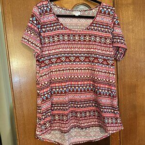 LuLaRoe Classic T  XL, Geometric horizontal design Wine, Blue and beige colors
